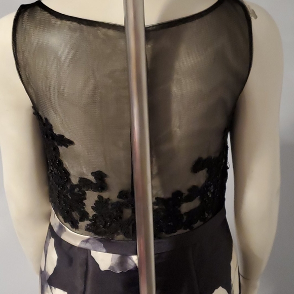 NWOT- Le Château evening dress - Picture 8 of 9